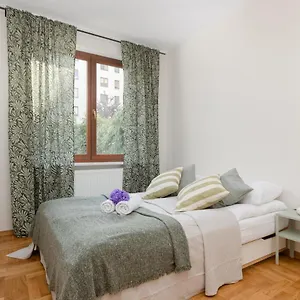  Apartament Bobrowiecka By Renters