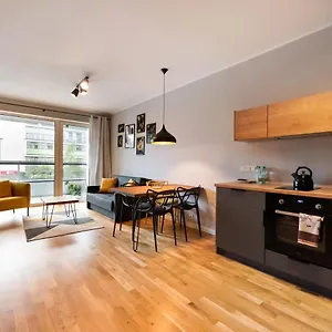  Apartament żoliborz Lemon