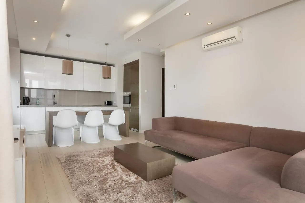 Grzybowska Platinum Apartment Tower A Warsaw