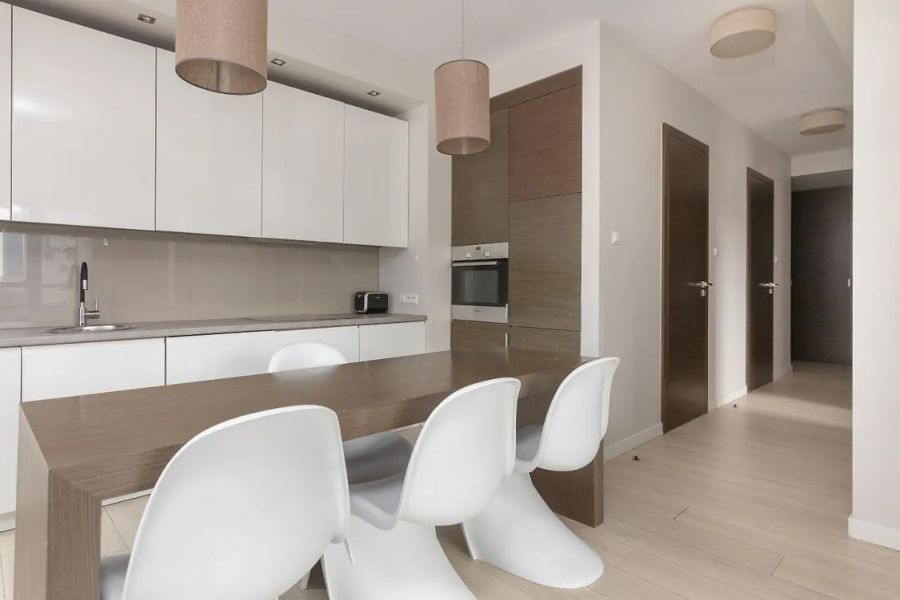 Grzybowska Platinum Apartment Tower A Warsaw 0*,