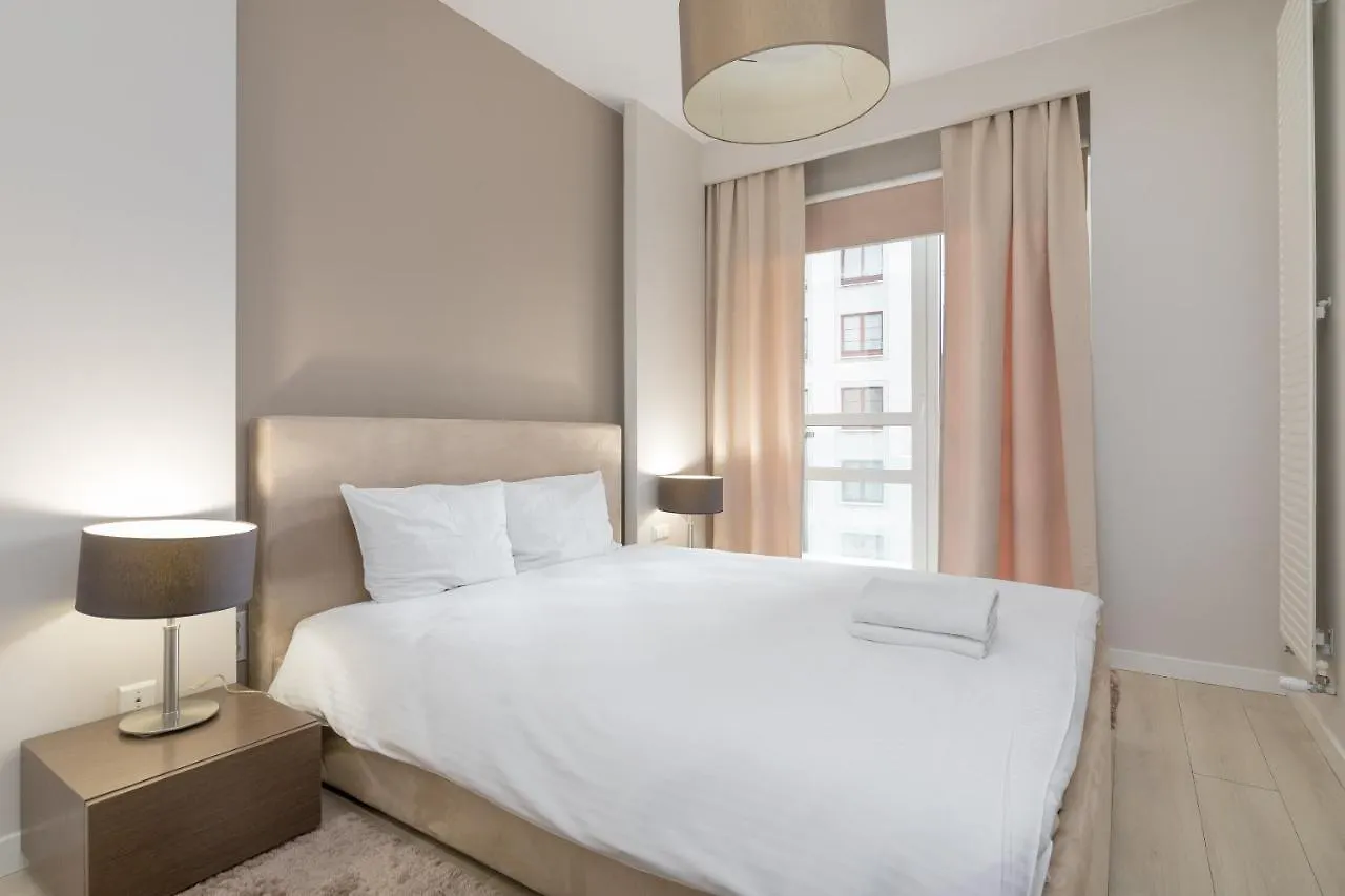 Grzybowska Platinum Apartment Tower A Warsaw